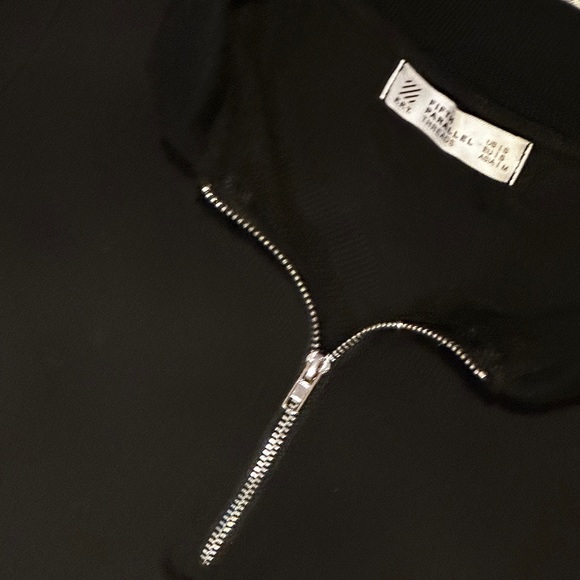 Crop Top - Picture 3 of 5